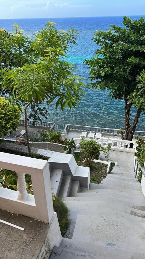 The Villa At Pineapple Cove Boscobel Exterior photo